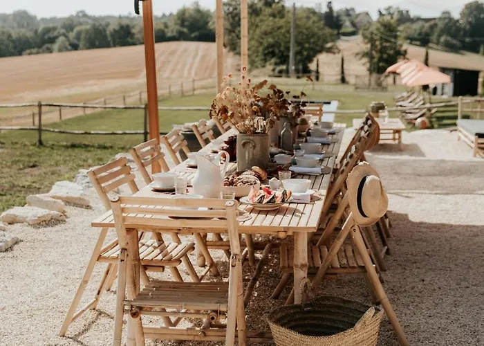 Renovated Barn With Panoramic Views In Perigord Semesterbostad *